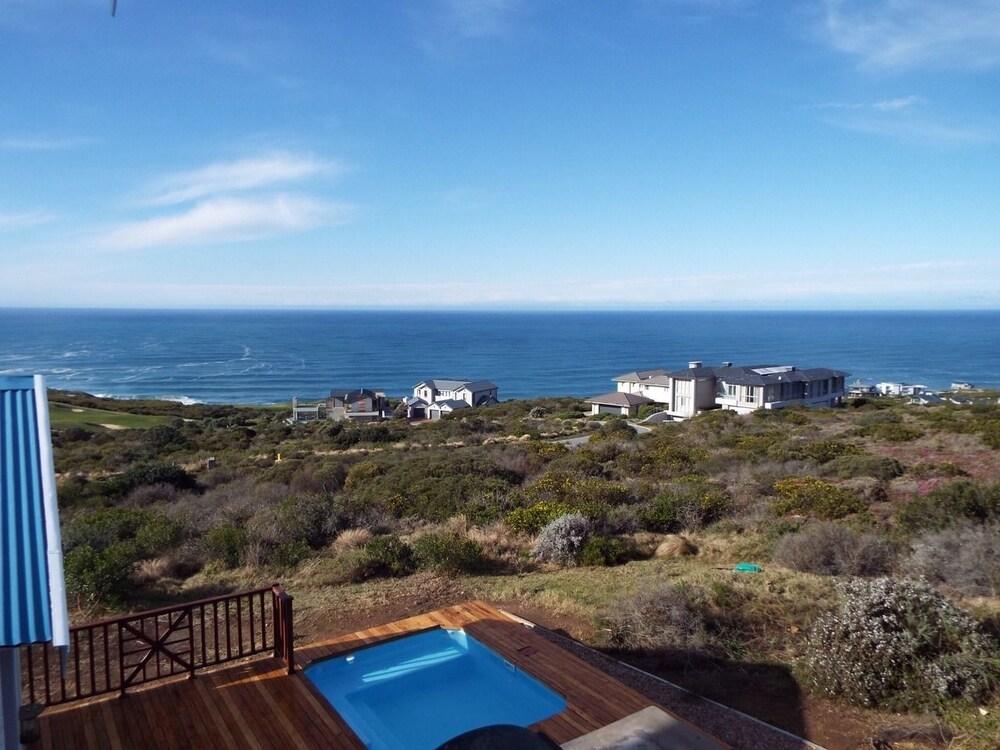 Pinnacle Point Beach & Golf - Penthouse & Villa モーセル・ベイ エクステリア 写真