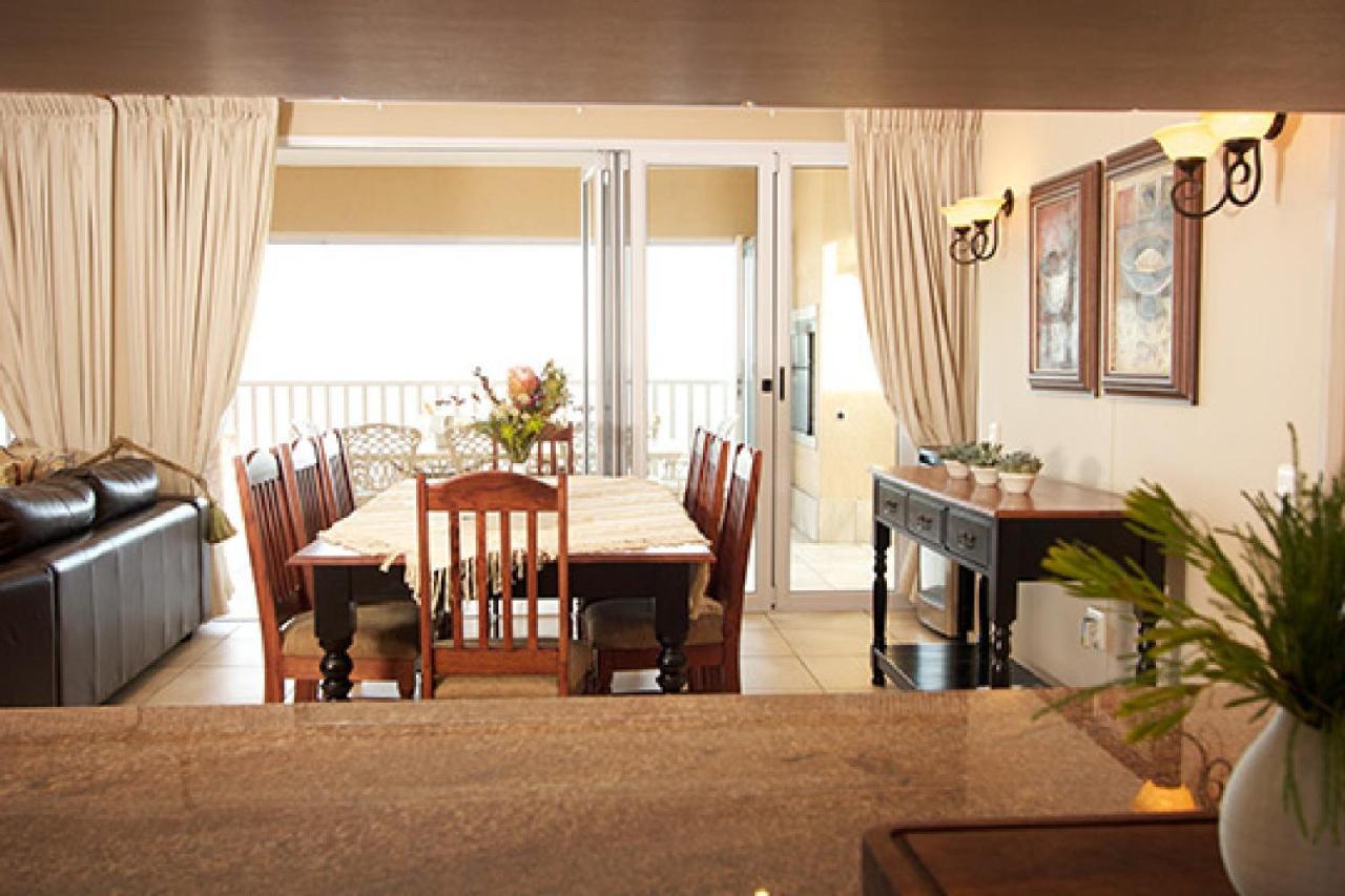 Pinnacle Point Beach & Golf - Penthouse & Villa モーセル・ベイ エクステリア 写真
