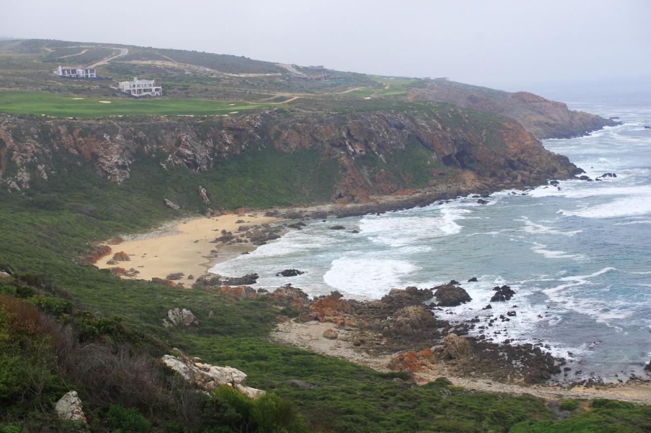 Pinnacle Point Beach & Golf - Penthouse & Villa モーセル・ベイ エクステリア 写真